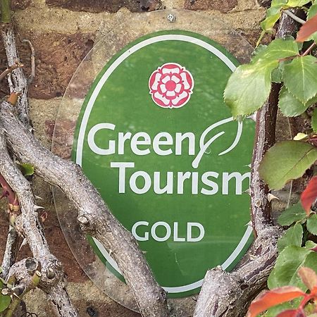 Green Cottages 锡廷伯恩 外观 照片